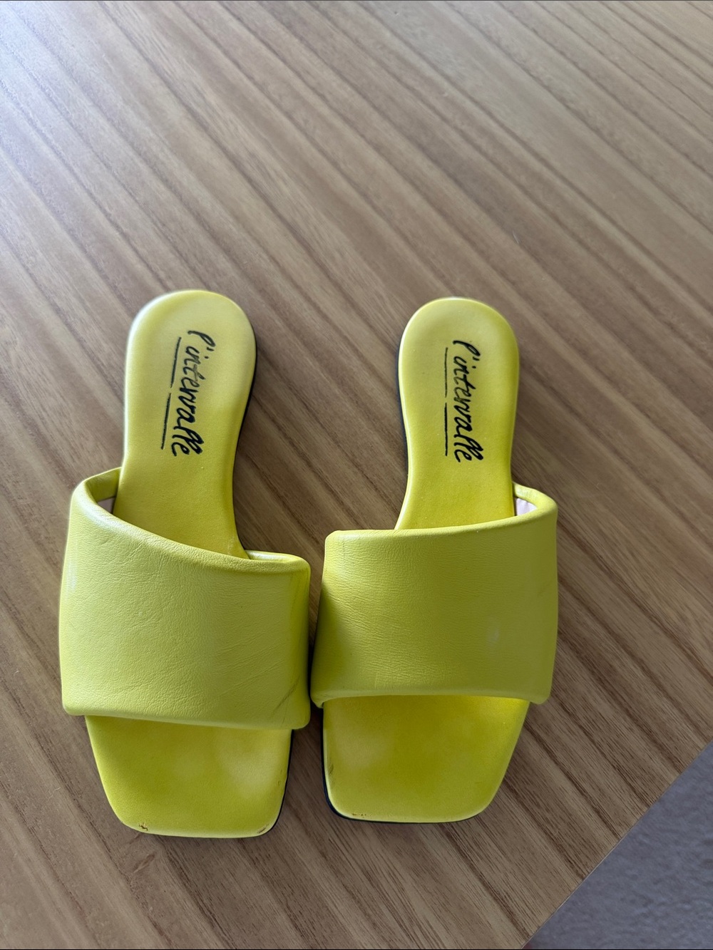 L'INTERVALLE Bright Yellow/green Padded Slide Sandals
